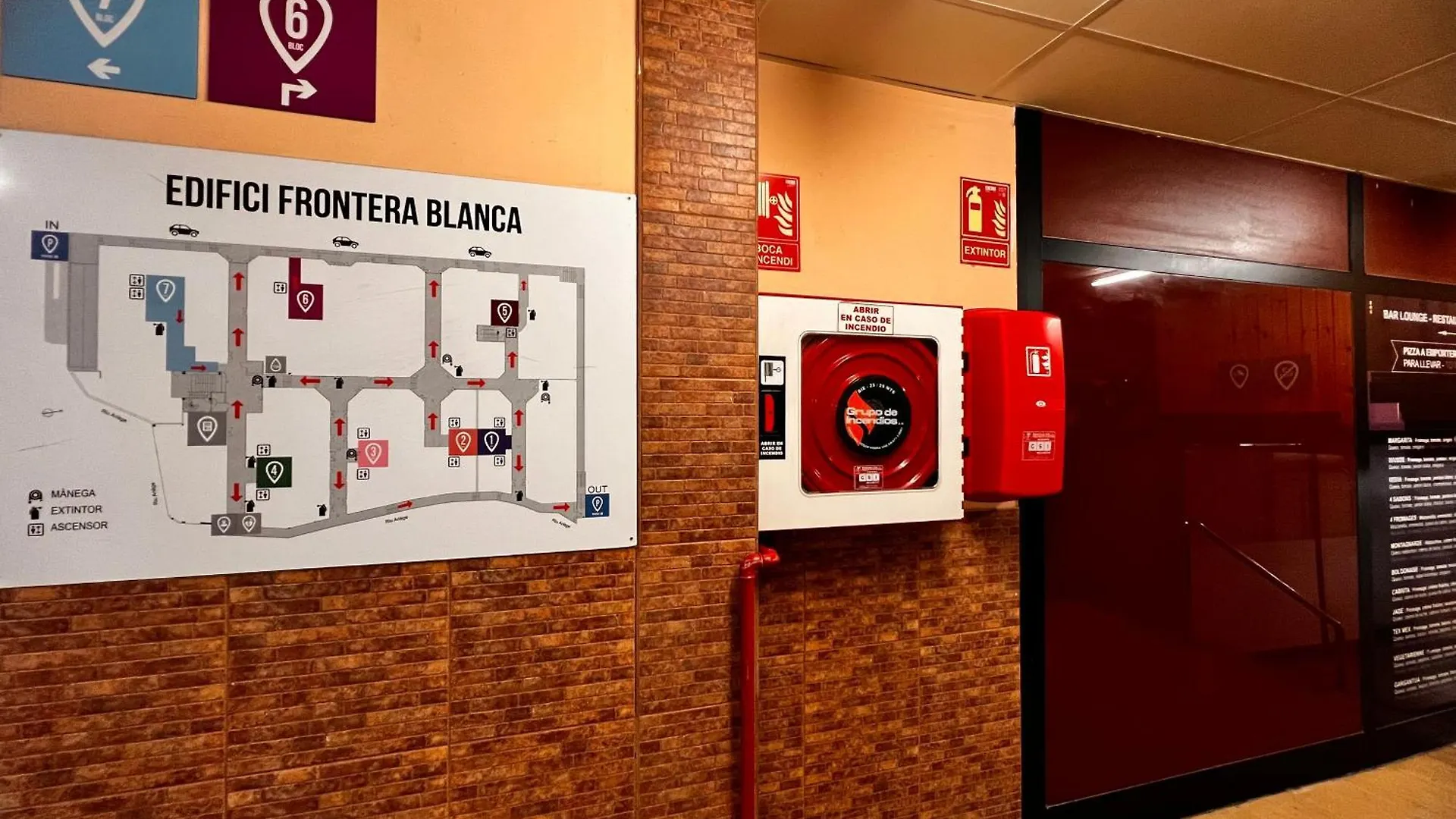 Frontera Blanca Superior Apartment Pas De La Casa